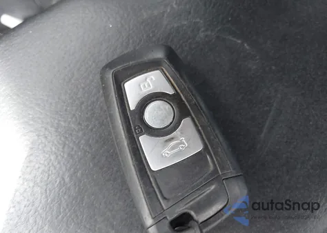 2015 BMW 328I из США, поврежденный, VIN WBA3A5C59FP605386